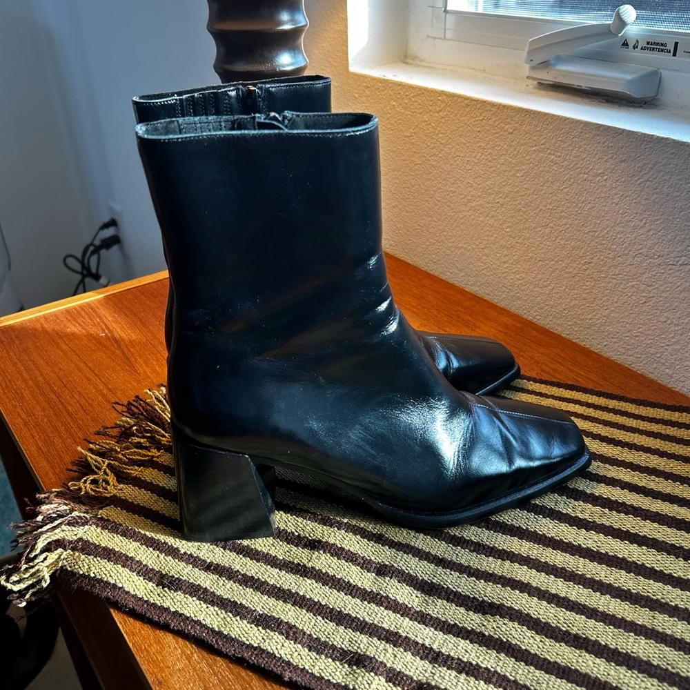 Jeffrey Campbell Sherpal Boot